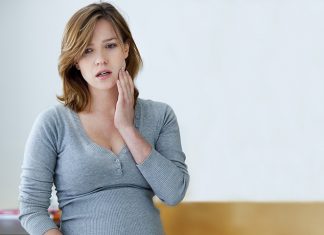 Những lưu ý khi mẹ bầu bị sâu răng