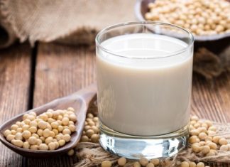 Mẹ bầu uống sữa đậu nành khi mang thai: Nên hay không nên?