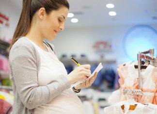 Những sai lầm mẹ bầu hay gặp phải khi mua sắm trước sinh