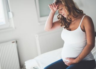 Những dấu hiệu báo thai nhi đang “gặp nạn”