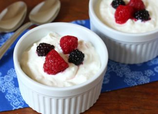 Bà bầu có nên ăn sữa chua?