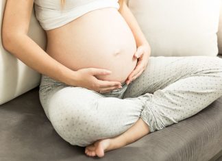 Mang thai tháng cuối bụng căng cứng do đâu?