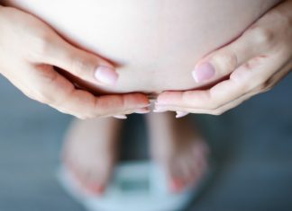 Bàn chuyện cân nặng của mẹ bầu